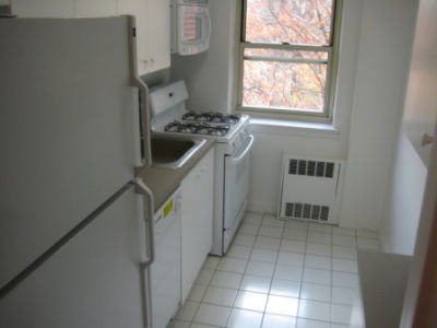 Studio apartments in Kew Gradens